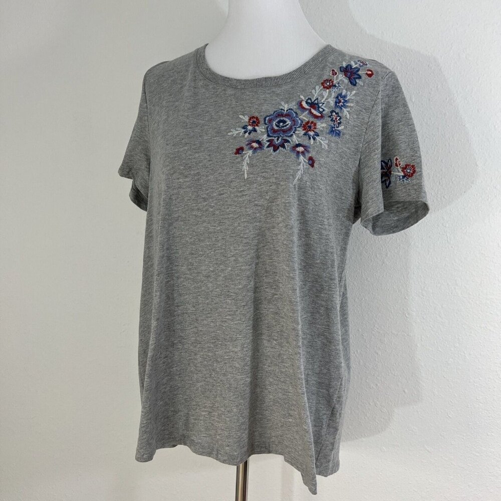 RXB Womens Top M Gray Floral Embroidered Blouse Flowy Comfy T Shirt NWT
